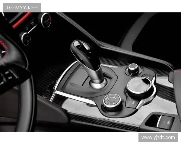 F1赛季高潮来临 各队新车表现逐渐揭晓 战局愈发激烈